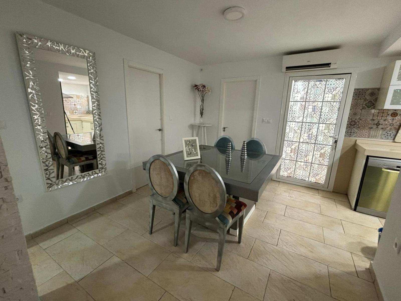 Panther Home Pureza Sevilla Kültér fotó